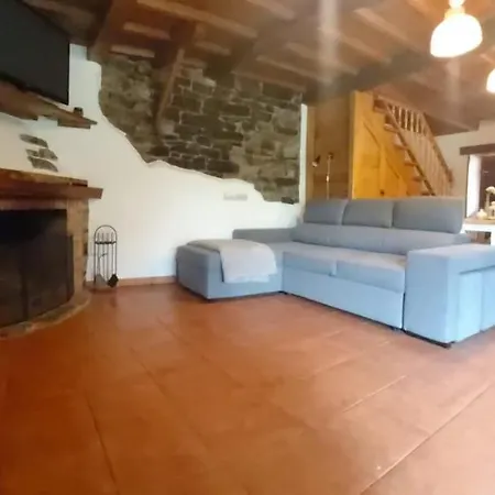 منزل ريفي La Fontina De Tene